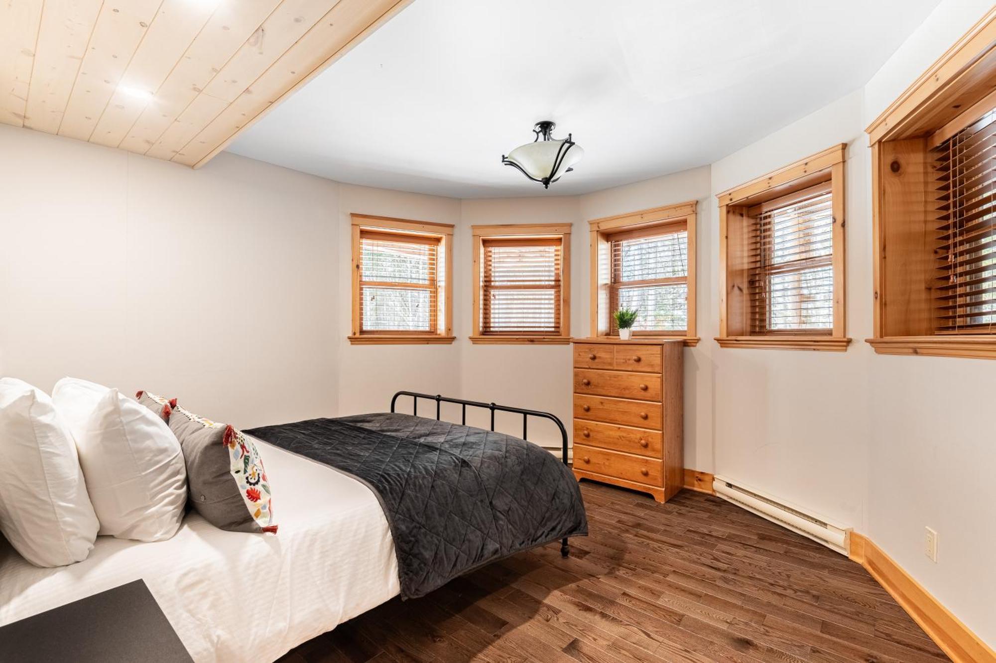 Fiddler Lake Resort Chalet 76 Deer Mille-Isles 外观 照片